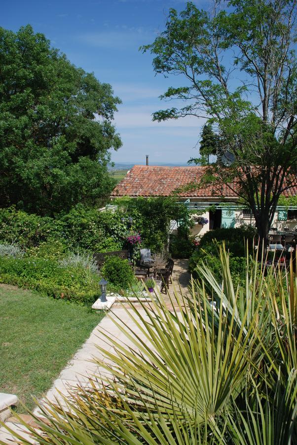 Domaine A L'Aise Bed and Breakfast Plaissan Exterior foto